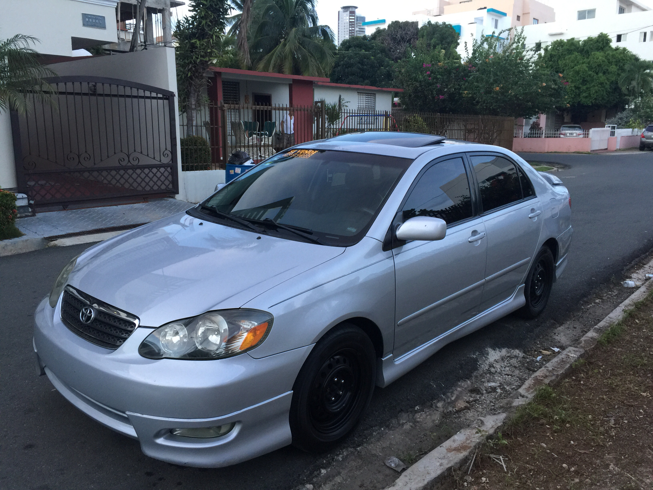 Toyota corolla 2005 хэтчбек