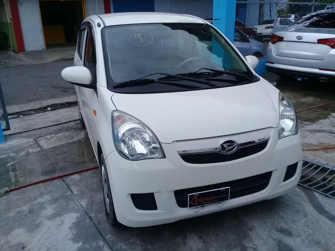 Daihatsu mira 2012